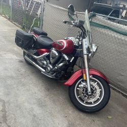 2009 Yamaha Roadstar 1700