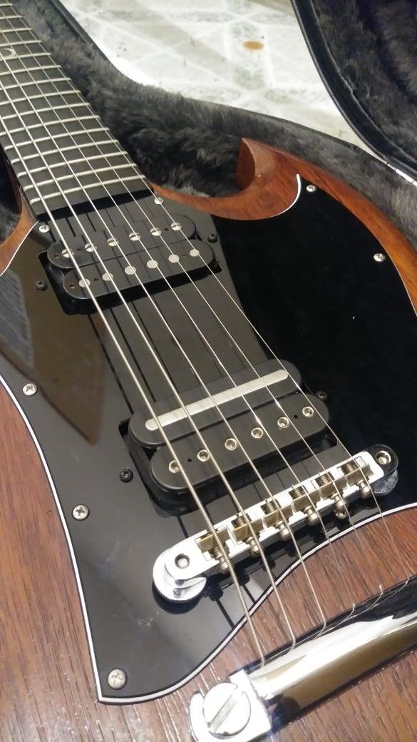 2002 Gibson SG Faded "Crescent Moon" Inlays, Ebony Fretboard for Sale in Federal Way, WA OfferUp