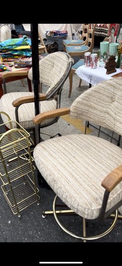 cushion swivel stools