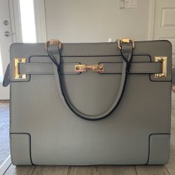 Fashion Pet Carrier Dog Carrier Purse Dog Handbag Pet Tote Bag for Small Dog and Cat Airline-Approved