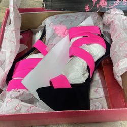 Women’s Heels And Flats Different Sizes 