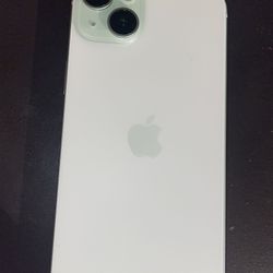iPhone 15 Plus green 