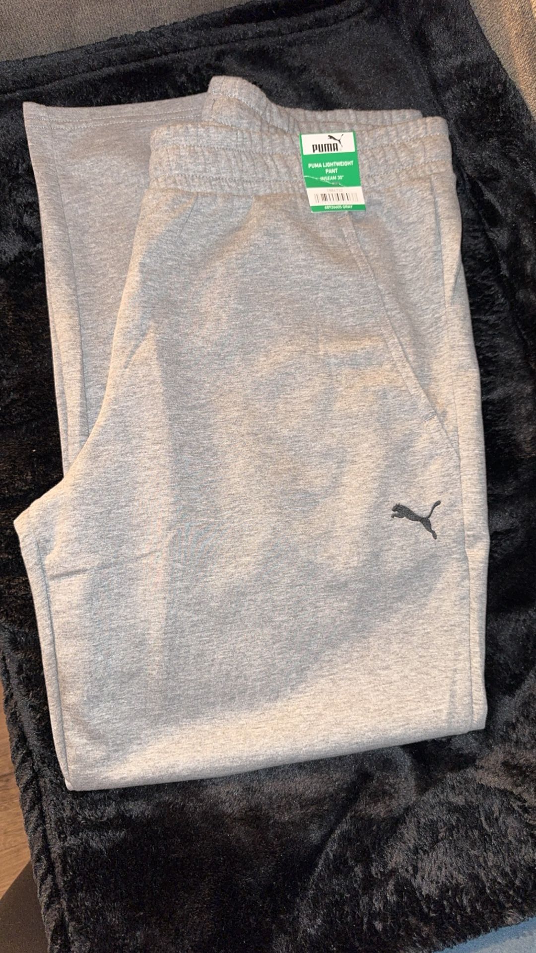 Lightweight PUMA Sweatpants size XL Men’s