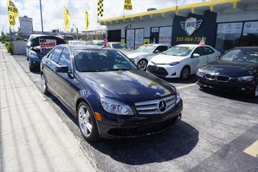 2010 Mercedes-Benz C 300