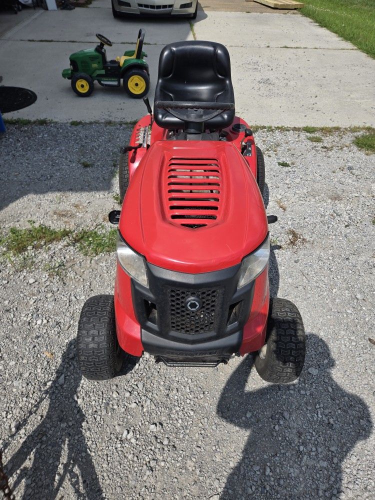 Troy bilt (Bronco)