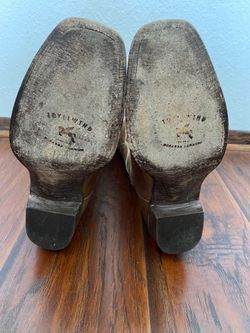 Women’s brown cowboy boots