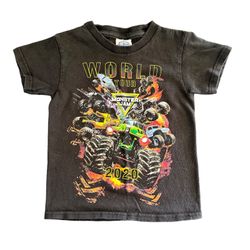 Kid's Monster Jam World Tour  2020 T-shirt Size XS - Grave Digger, Earth Shaker