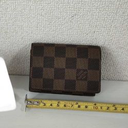Authentic Louis Vuitton Dameir Eben Card Holder