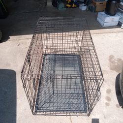 Dog cage/ Pet 