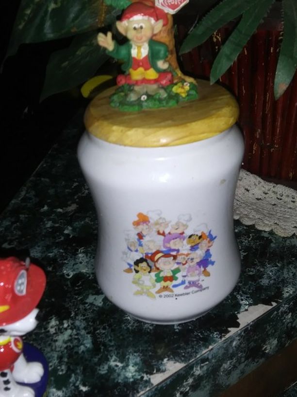 Keebler Cracker Canister Perfect Condition