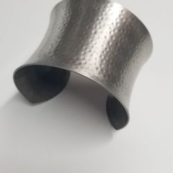 Gorgeous Silver Cuff 2"