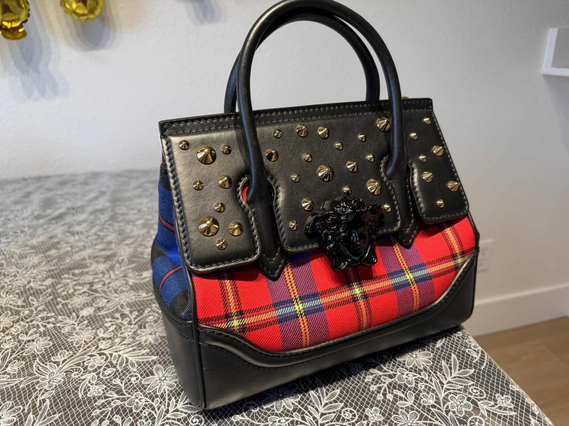 Versace Bags, Divorce Selling