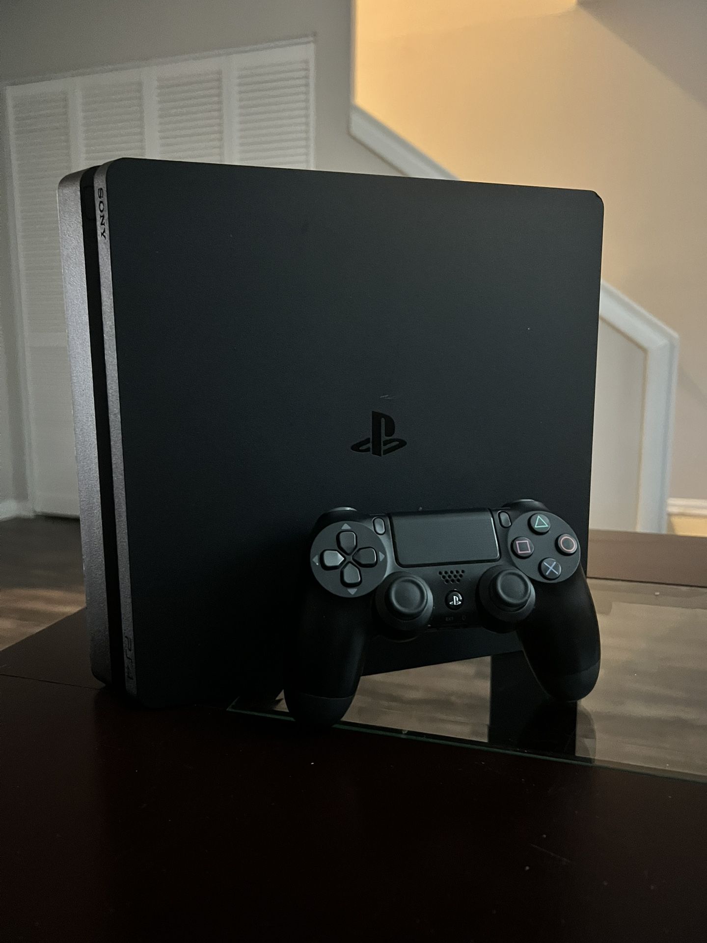 PS4 Slim