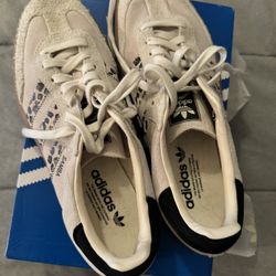 Adidas  Sambae