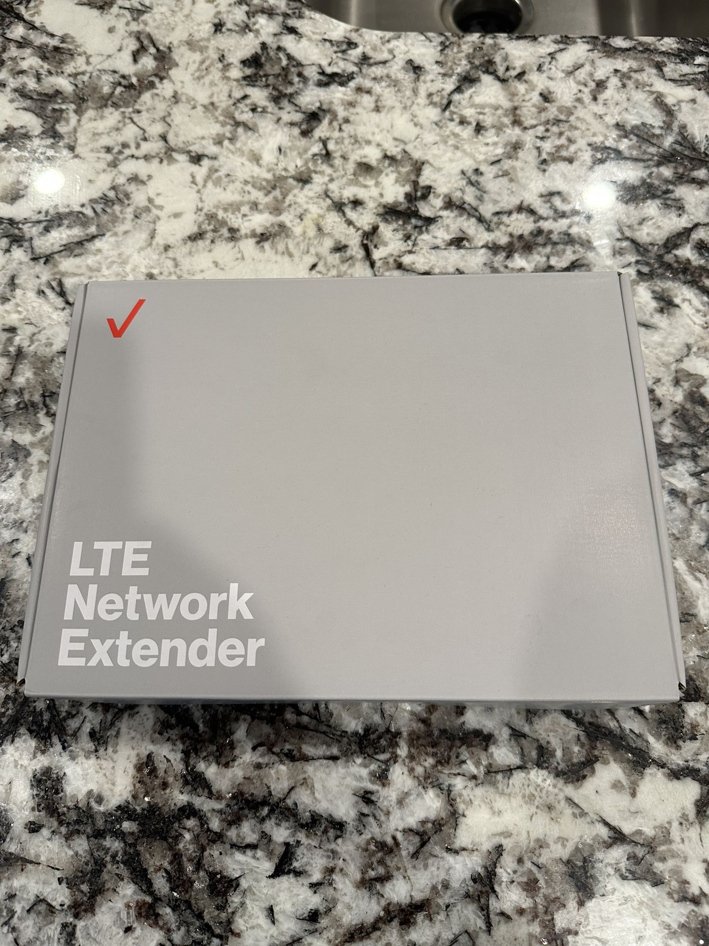 Verizon Wireless Network Extender (Never Used)