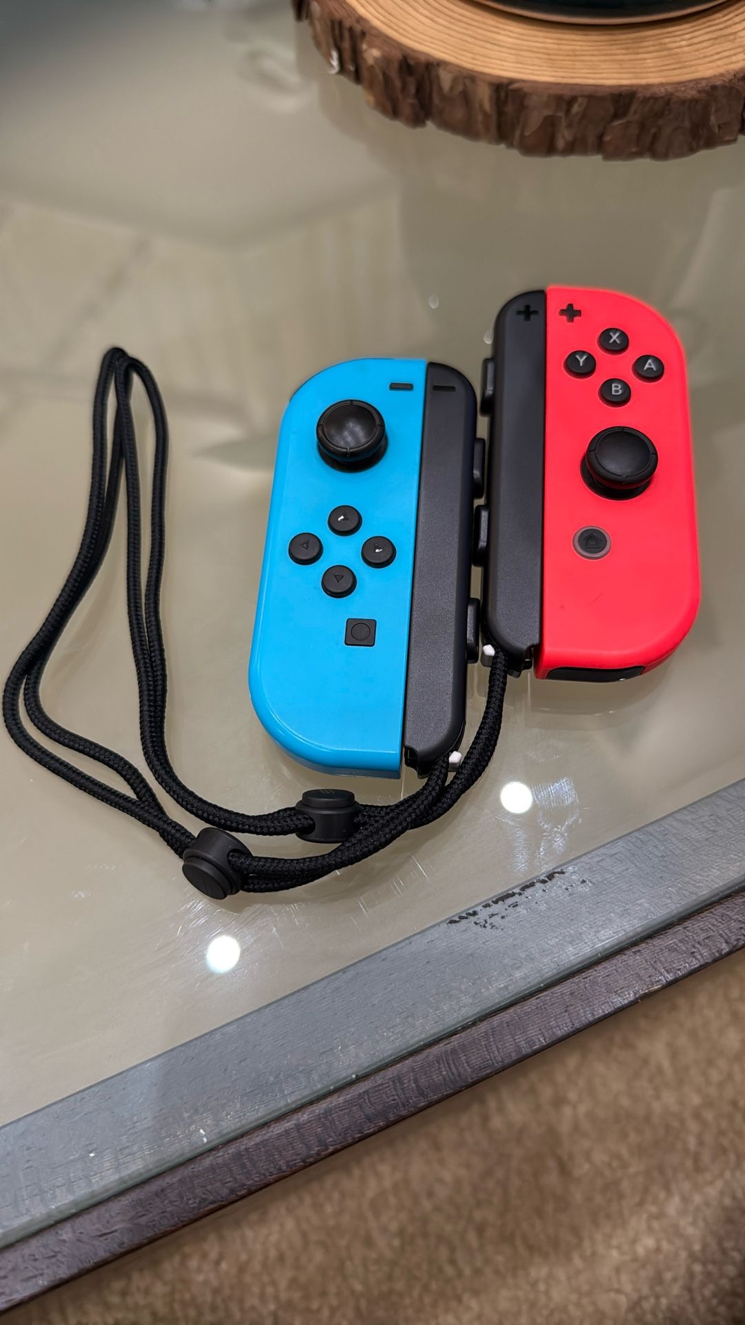 Nintendo Joy-Con Neon Red Neon Blue