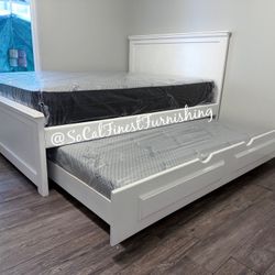 Queen Bed And Trundle With Mattresses 