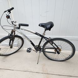 26" Huffy Bicycle Needs A Tube Little Rust 