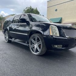 2008 Cadillac Escalade 6.2 Liter All-Wheel-Drive Take For Parts Or Repair