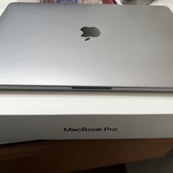 MacBook Pro 64GB 