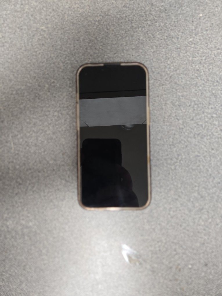 Iphone 14. Barley Used.