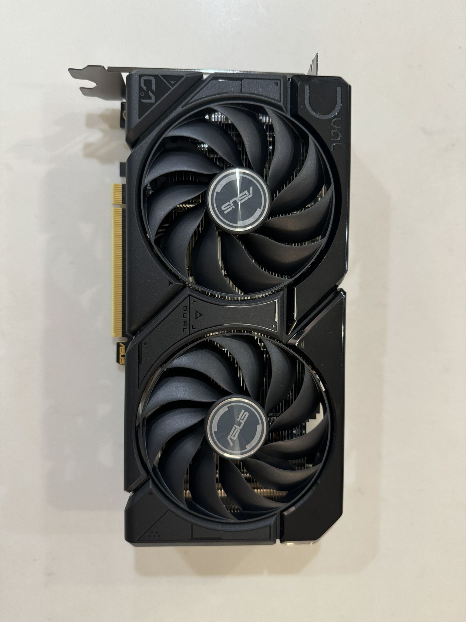 ASUS Dual GeForce RTX 4070 SUPER OC Edition 12GB GDDR6X GPU
