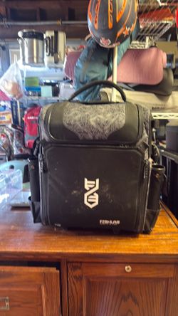 Fishlab large roller tackle bag and all tackle inside