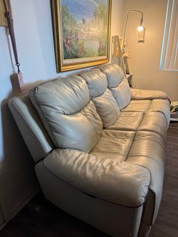 Couch (free)