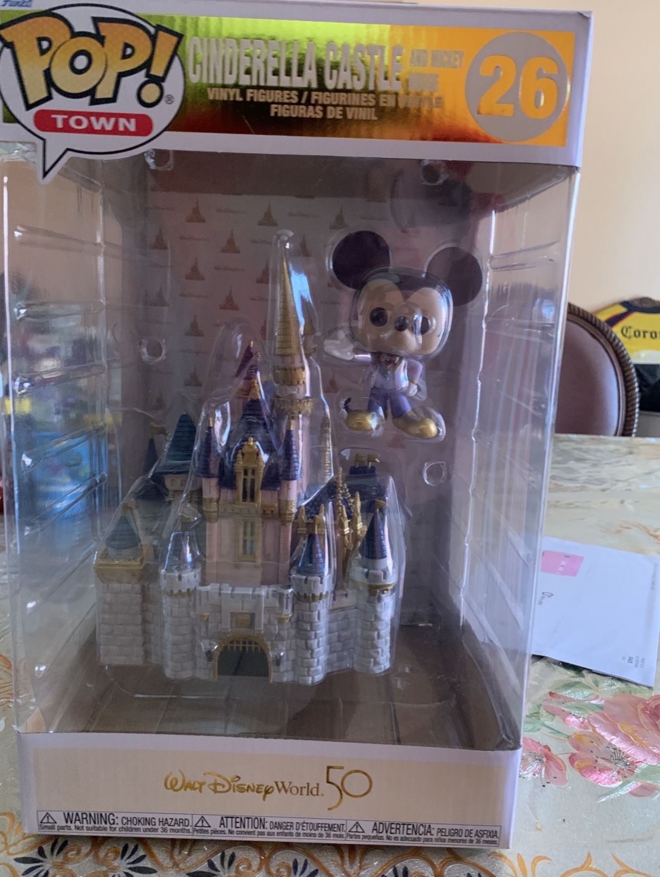Funko Pop Town: Walt Disney World 50th - Cinderella Castle And Mickey Mouse #26