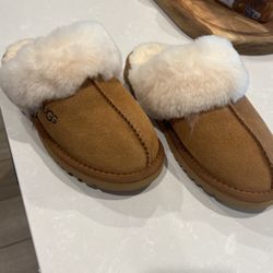 Ugg Slippers 