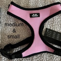 dog harness s-m, i have hundreds of items check everything here just click my profile photo 
