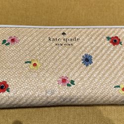 Kate Spade Wallet 