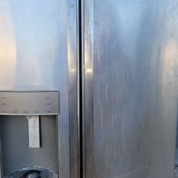 Used GE Stainless Refrigerator Works But Selling For Parts As Is