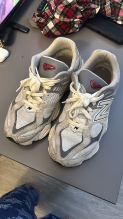 Grey new balance 9060