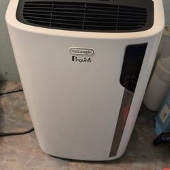 DeLonghi Penguino Portable Air Conditioner