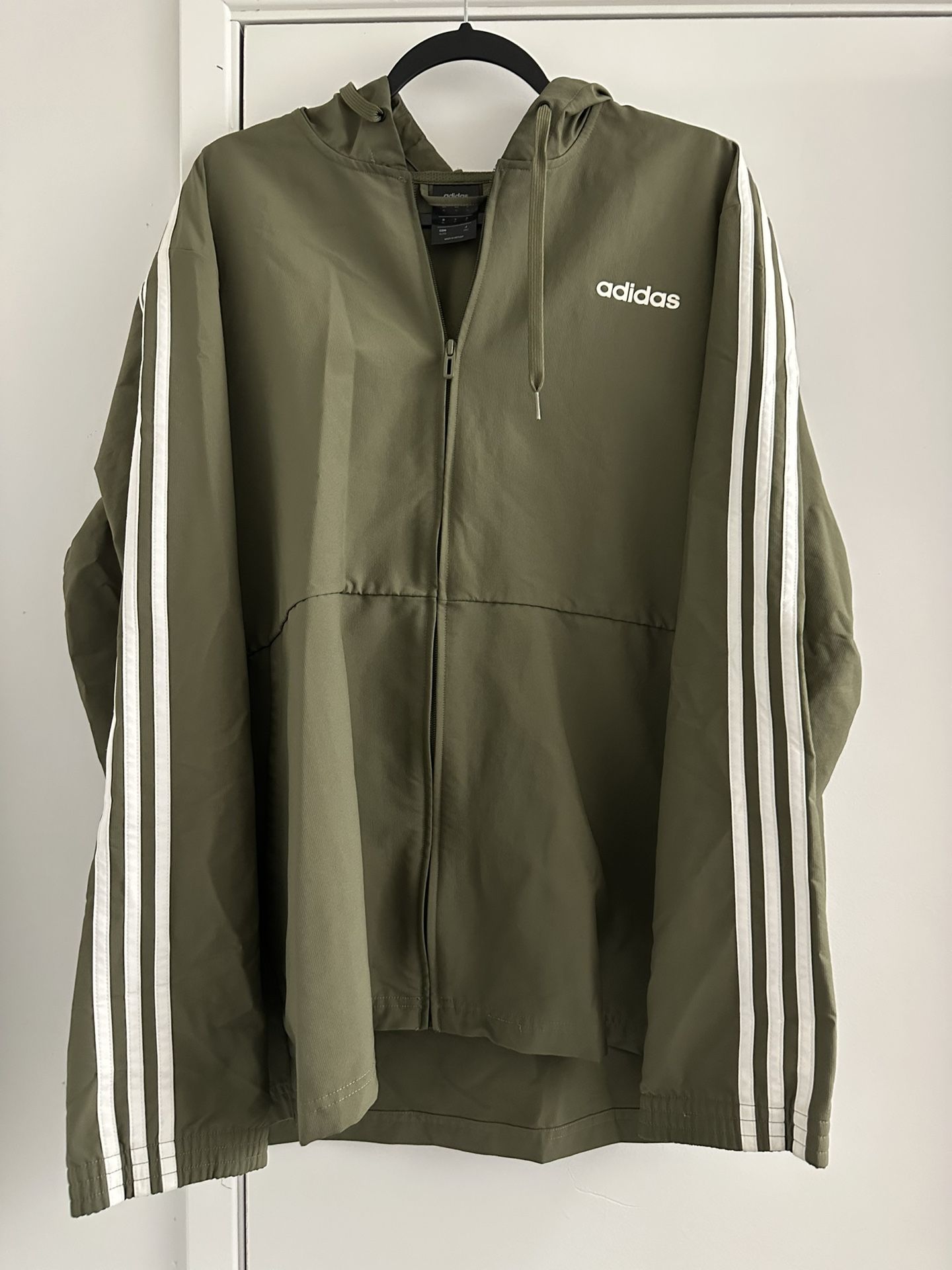 Adidas Men’s XL SKATEBOARDING WINDBREAKER