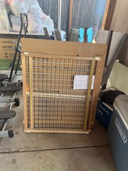Cerco de madera para bebés o mascotas