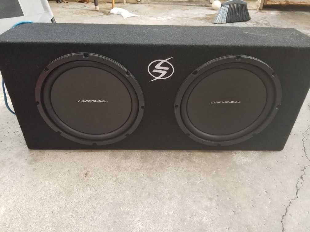 Lightning Audio 12 inch subwoofer + amp w/bass controller