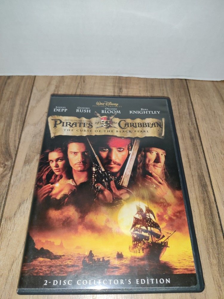 Pirates of the Caribbean: The Curse of the Black Pearl (DVD, 2003, 2-Disc. Packaging has some wear from age and use. Sold as is.