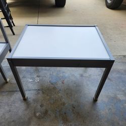 Kids Table