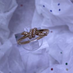 18K Tiffany knot Ring 