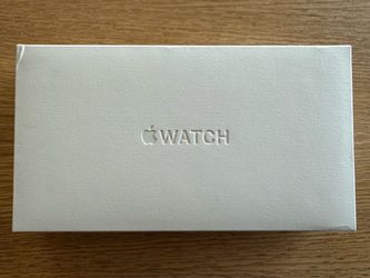 Apple Watch Ultra 1st Gen (49mm, model A2622) + Alpine Loop M size (FULL BOX SET)