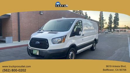 2019 Ford Transit 150 Van