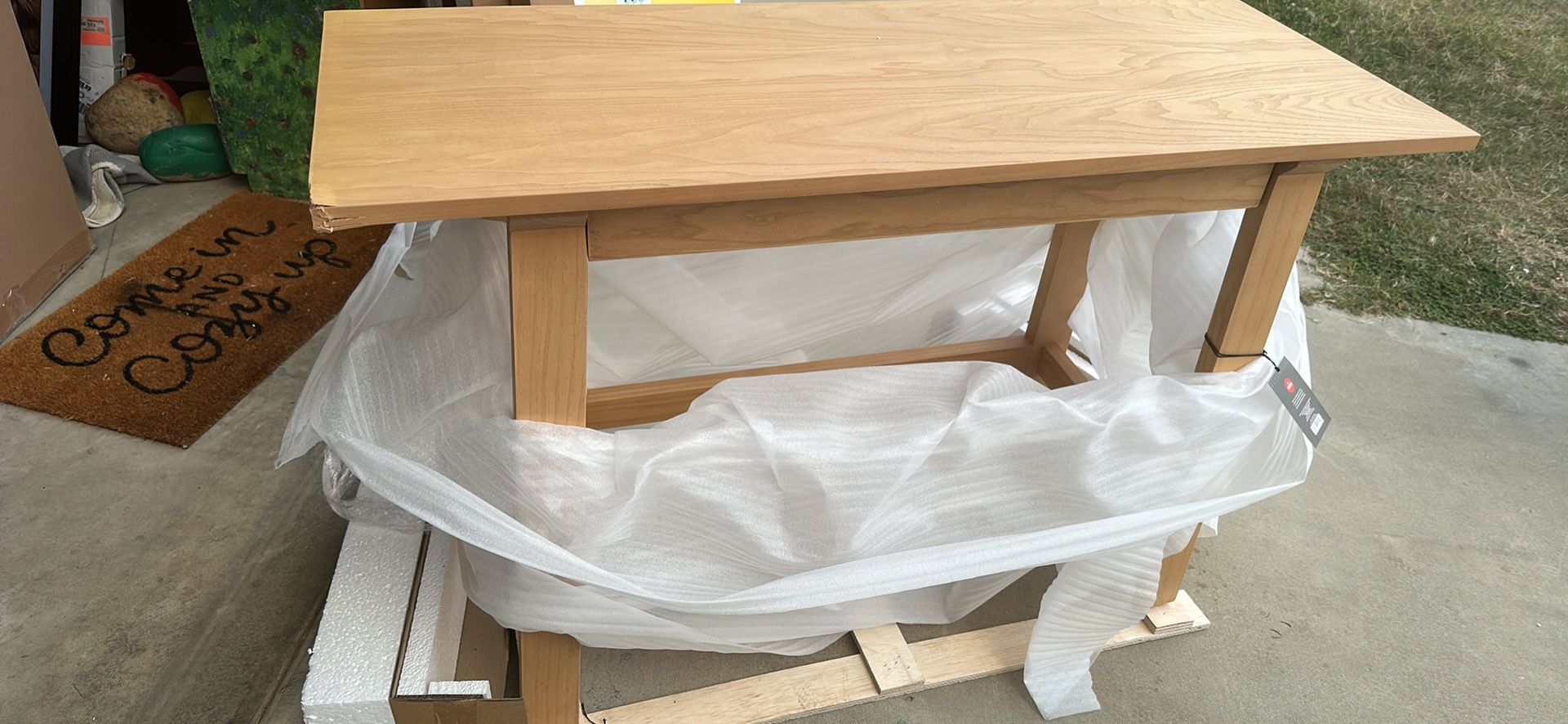 Threshold Desk