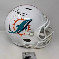 Miami DolphinsTyreek Hill Signed Full Size Replica Helmet 
