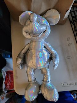 Silver Mickey