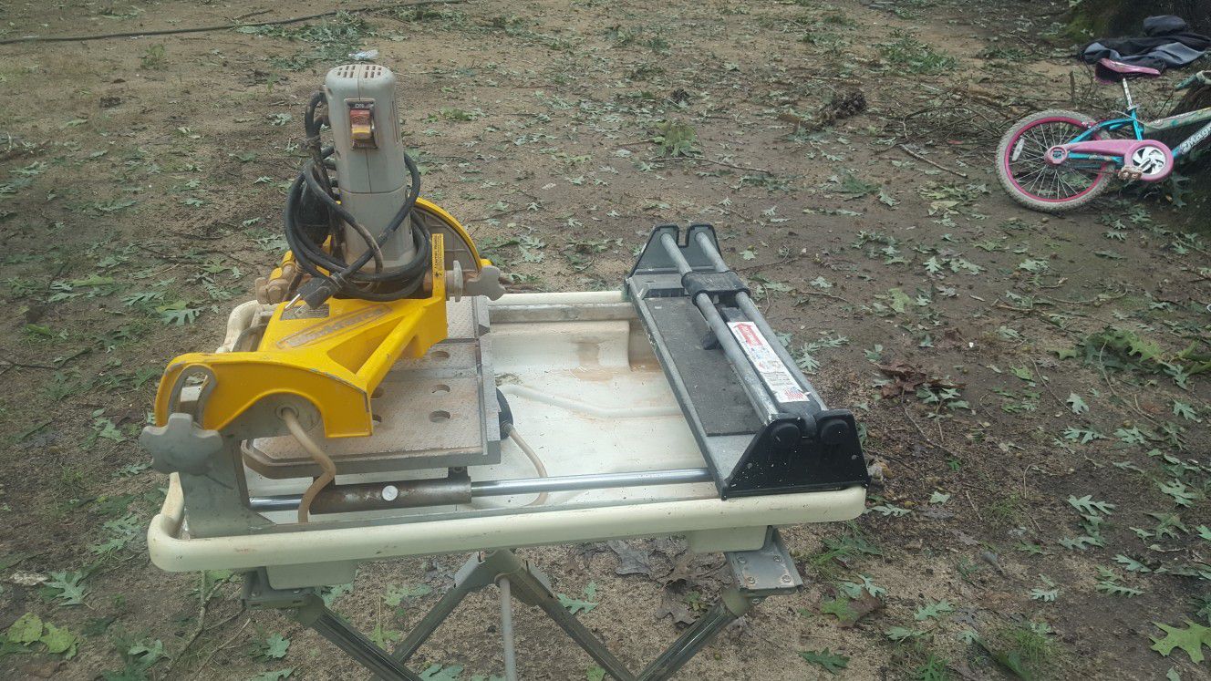 Wet Saw machine for tile $150