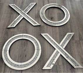 XOXO Silver Glass Mirror Letters Wall Decor Set