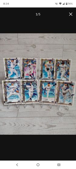 Topps 2025 Holiday series baseball cards ( Los Angeles Dodgers)