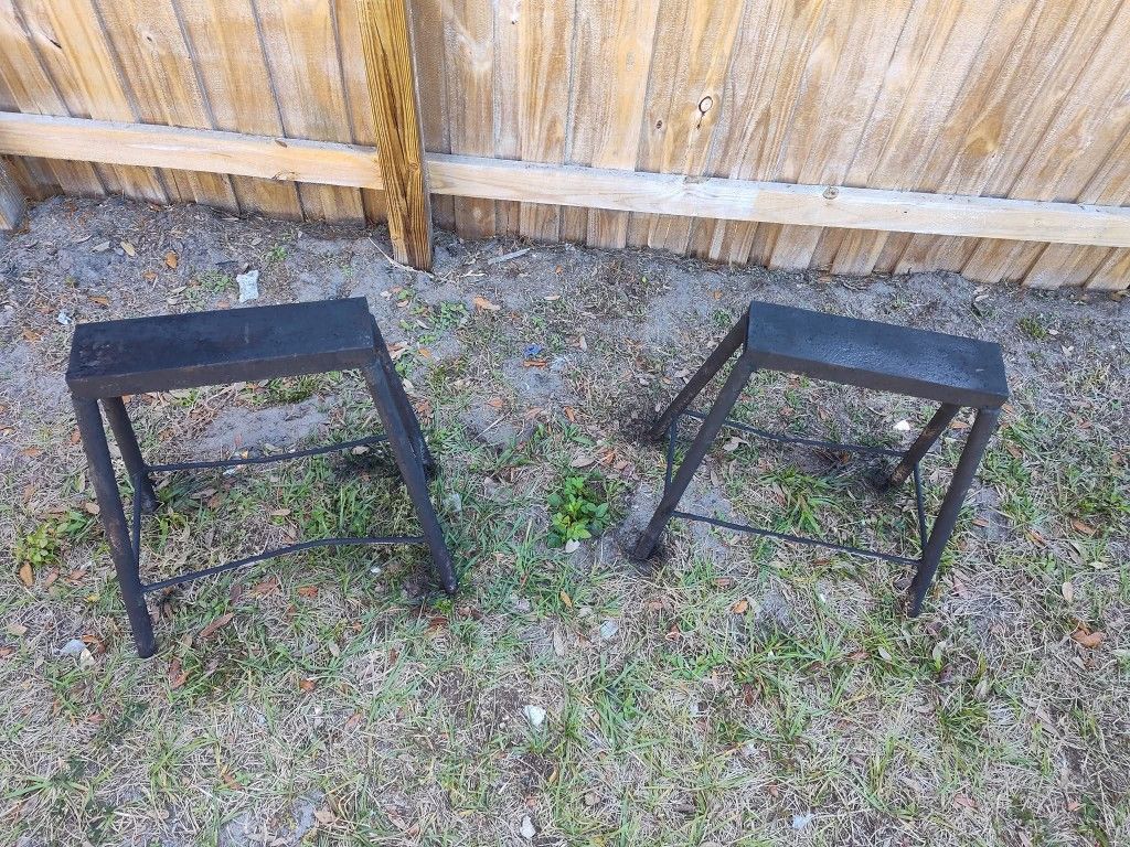 Sawhorse Pair
